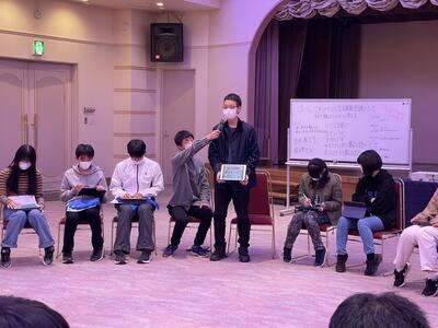 ＜今回の巡検を通して今後自分が取り組みたいことを共有する（10/29南三陸ホテル観洋）＞