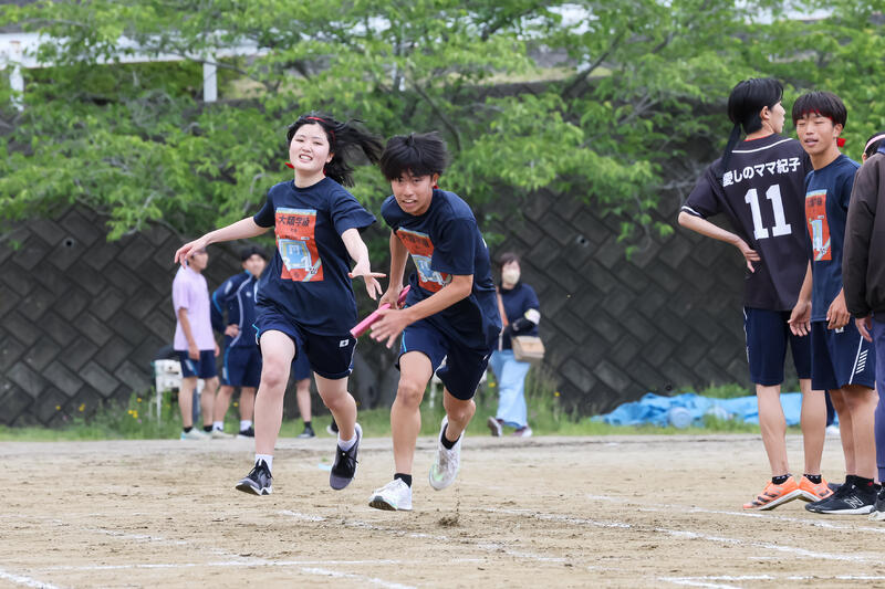 白熱のクラス対抗リレー